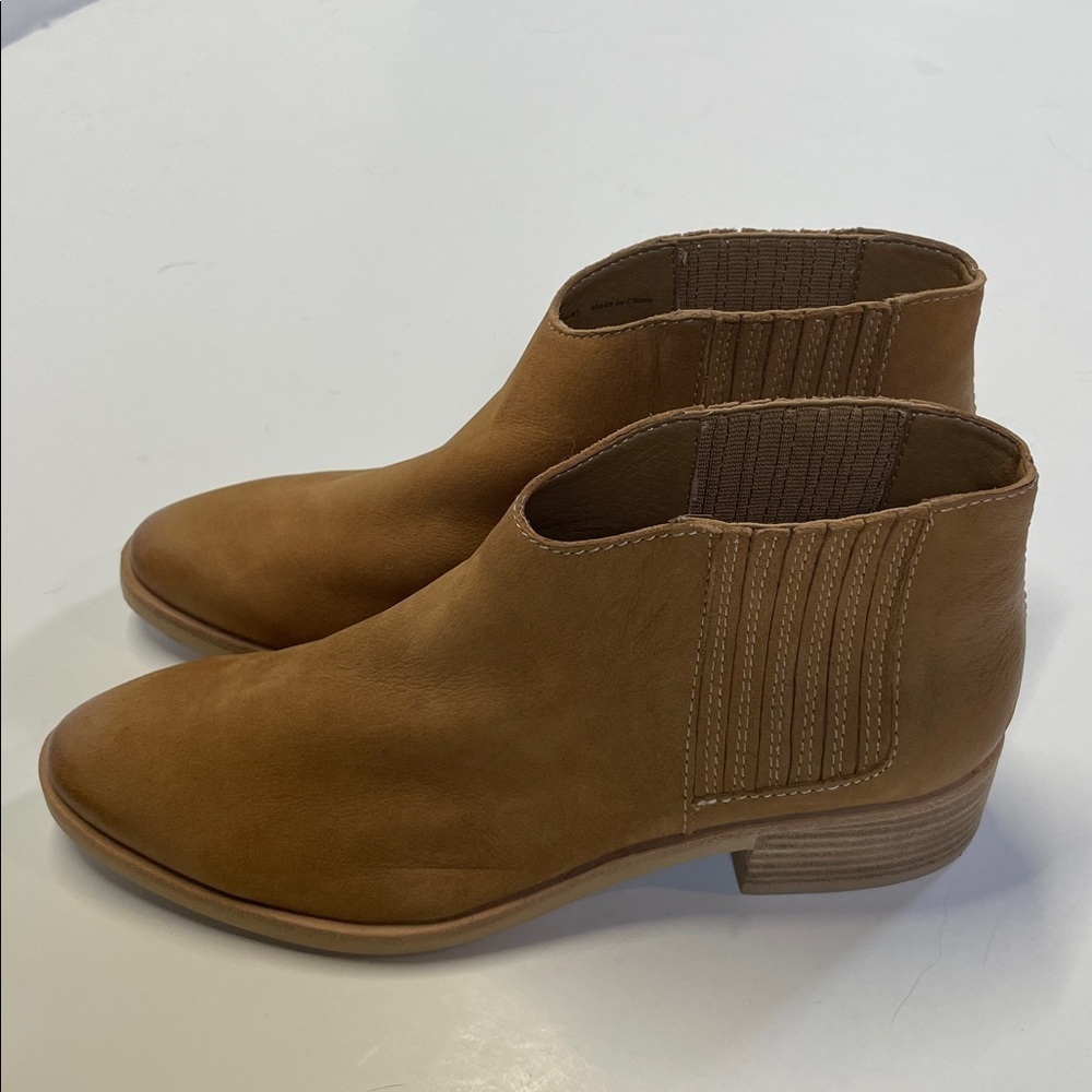 Dolce Vita Tan Leather Chelsea Ankle Boots Women Slip On Booties Size 8.5 - Picture 5 of 11